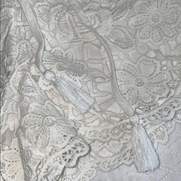 Brand New Forever 21 Lace Up Shorts - Picture 6 of 10